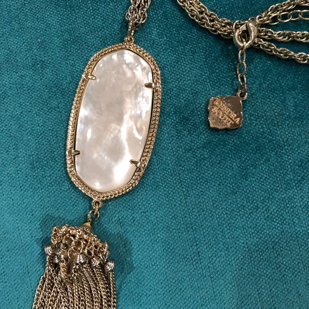 Kendra Scott Ivory Pearl Tassel Rayne Necklace - Picture 3 of 5